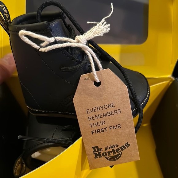 Dr. Martens Black Shoes - Picture 2 of 4
